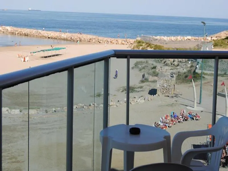 Golden Donaire Beach La Pineda 4*,