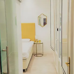 https://newly-renovated-in-the-heart-of-historical-centre.1costadelsol.com